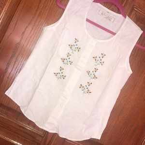 100 % Cotton Sleeveless Buttondown Shirt